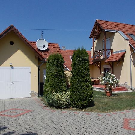Anna Villa Lenti Esterno foto