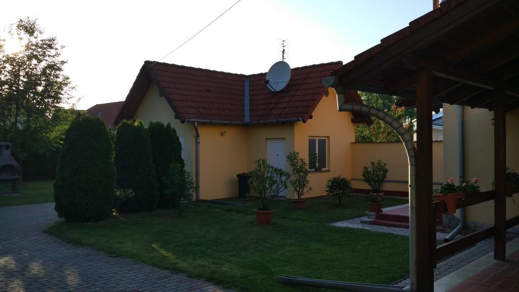 Anna Villa Lenti Esterno foto
