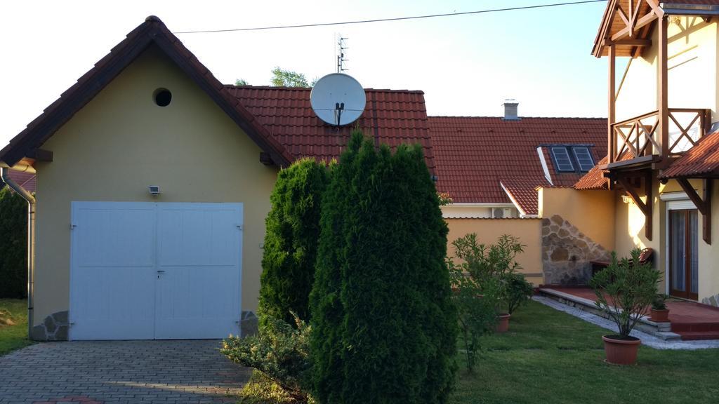 Anna Villa Lenti Esterno foto